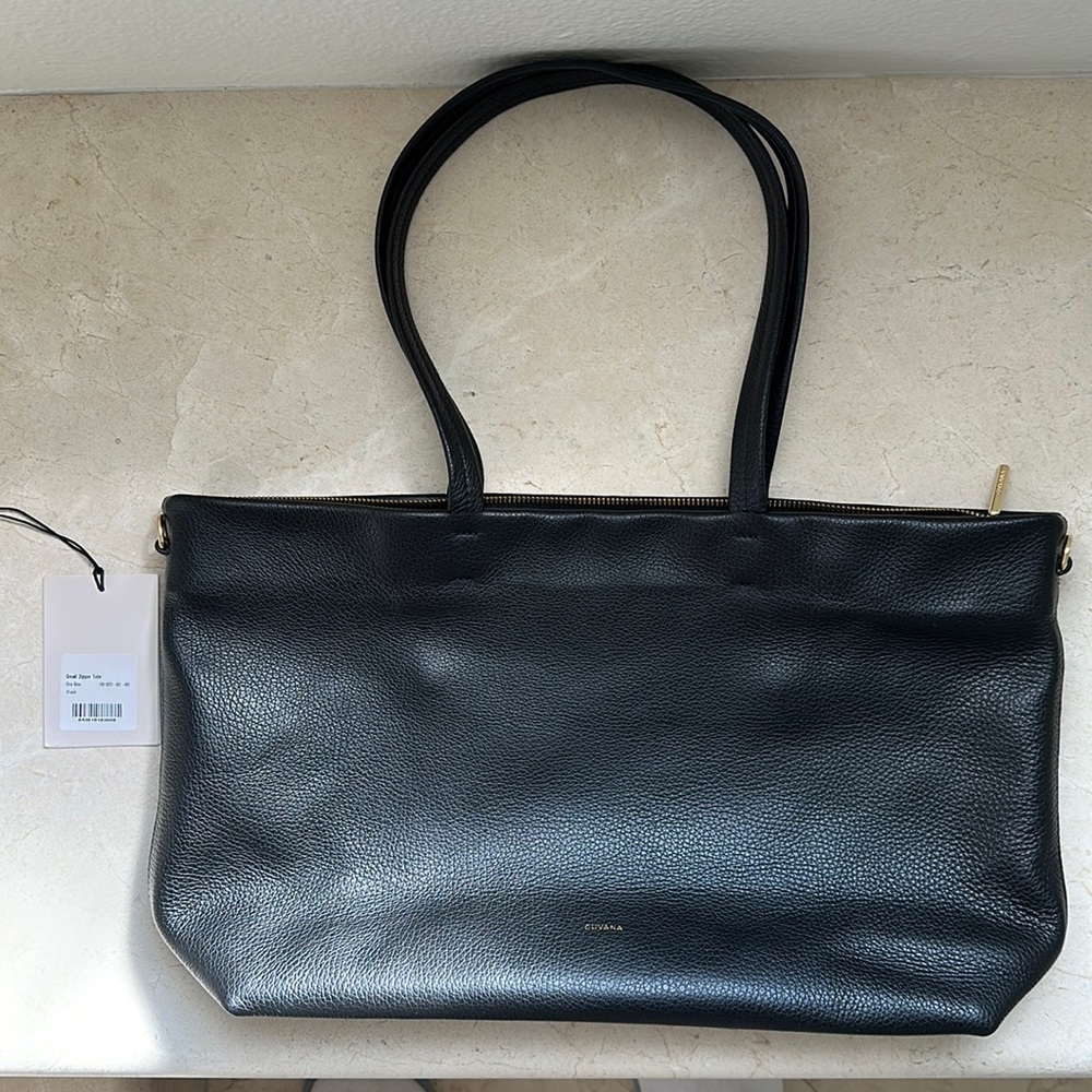 Cuyana Small Easy Zipper Tote in Black